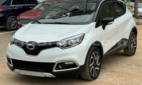 Dieundeu Imported Renault Kaptur White Auto in Dakar in Dakar Dieundeu Imported Renault Kaptur White Auto in Dakar in Dakar