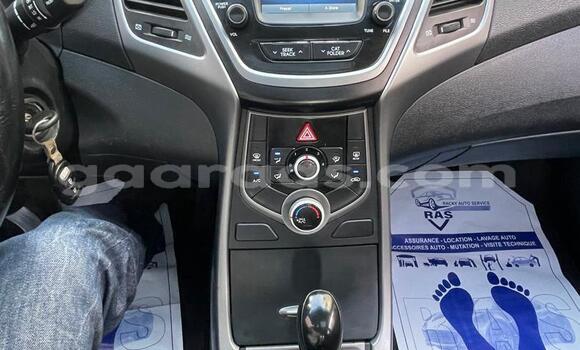 Buy Used Hyundai Elantra Silver Car in Dakar in Dakar Buy Used Hyundai Elantra Silver Car in Dakar in Dakar