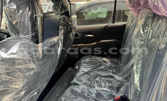 Buy Used Toyota Land Cruiser Black Car in Dakar in Dakar Buy Used Toyota Land Cruiser Black Car in Dakar in Dakar