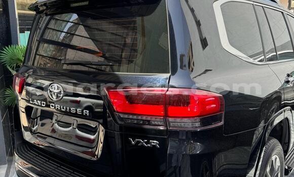 Buy Used Toyota Land Cruiser Black Car in Dakar in Dakar Buy Used Toyota Land Cruiser Black Car in Dakar in Dakar