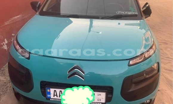 Acheter Neuf Voiture Citroen C4 Cactus Vert à Thiès, Région de Thiès Acheter Neuf Voiture Citroen C4 Cactus Vert à Thiès, Région de Thiès