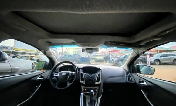 Dieundeu Occasion Ford Focus Silver Auto in Dakar in Dakar Dieundeu Occasion Ford Focus Silver Auto in Dakar in Dakar