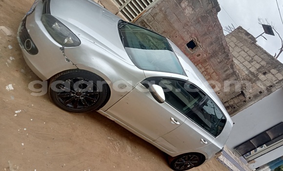 Dieundeu Occasion Volkswagen Golf Silver Auto in Dakar in Dakar