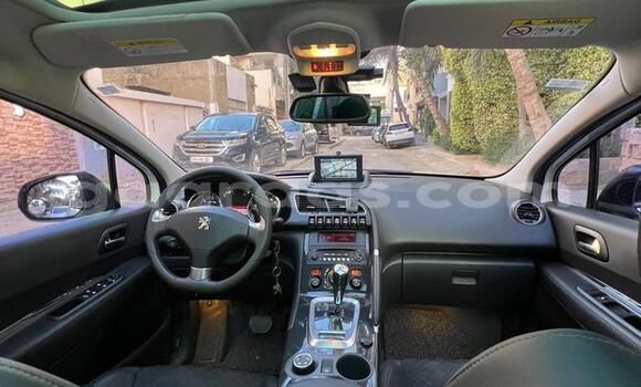 Buy Used Peugeot 3008 White Car in Dakar in Dakar Buy Used Peugeot 3008 White Car in Dakar in Dakar