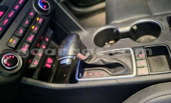 Buy Used Kia Sportage Other Car in Dakar in Dakar Buy Used Kia Sportage Other Car in Dakar in Dakar