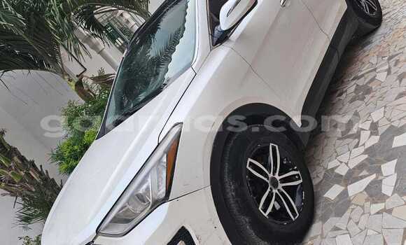 Acheter Occasion Voiture Hyundai Santa Fe Blanc à Dakar, Dakar Acheter Occasion Voiture Hyundai Santa Fe Blanc à Dakar, Dakar