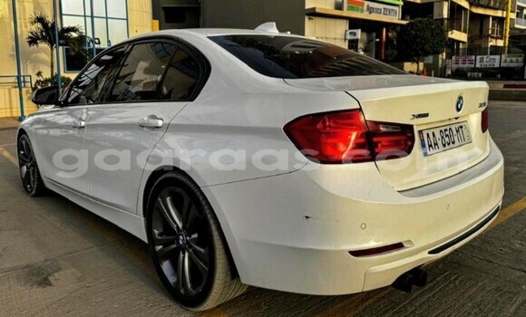 Acheter Occasion Voiture BMW 3–Series Blanc à Dakar, Dakar Acheter Occasion Voiture BMW 3–Series Blanc à Dakar, Dakar