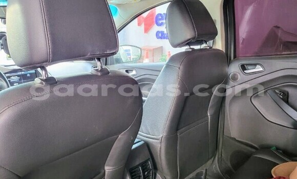 Dieundeu Occasion Ford Escape Silver Auto in Dakar in Dakar Dieundeu Occasion Ford Escape Silver Auto in Dakar in Dakar