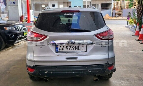 Dieundeu Occasion Ford Escape Silver Auto in Dakar in Dakar Dieundeu Occasion Ford Escape Silver Auto in Dakar in Dakar