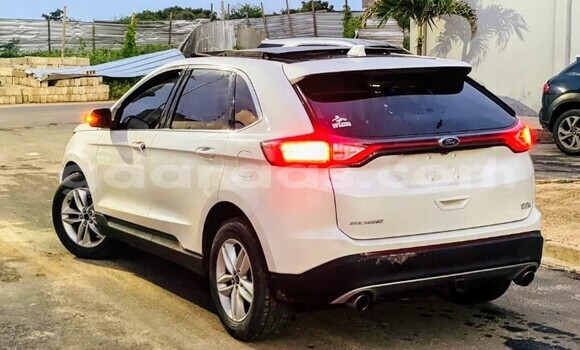 Acheter Occasion Voiture Ford Edge Blanc à Dakar, Dakar Acheter Occasion Voiture Ford Edge Blanc à Dakar, Dakar