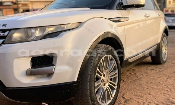 Buy Used Land Rover Range Rover Evoque White Car in Dakar in Dakar Buy Used Land Rover Range Rover Evoque White Car in Dakar in Dakar