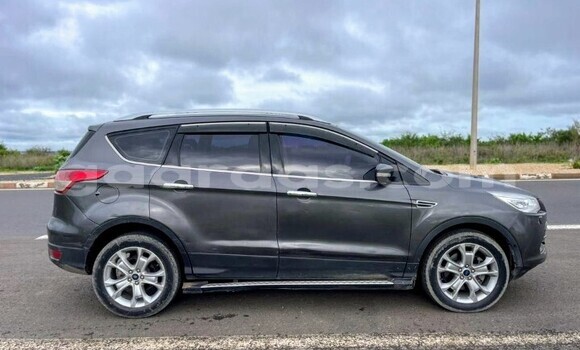 Acheter Occasion Voiture Ford Kuga Gris à Dakar, Dakar Acheter Occasion Voiture Ford Kuga Gris à Dakar, Dakar