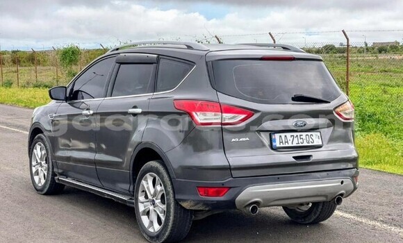 Acheter Occasion Voiture Ford Kuga Gris à Dakar, Dakar Acheter Occasion Voiture Ford Kuga Gris à Dakar, Dakar