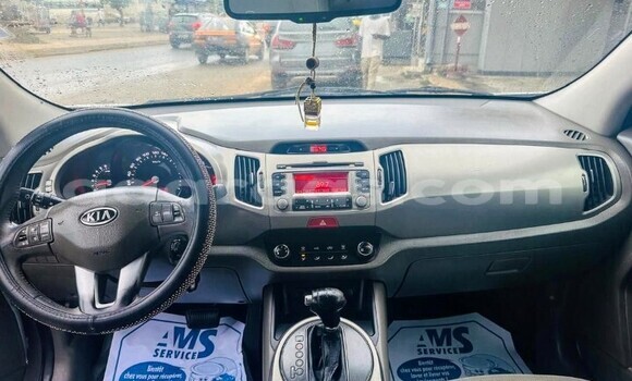 Buy Used Kia Sportage Silver Car in Dakar in Dakar Buy Used Kia Sportage Silver Car in Dakar in Dakar