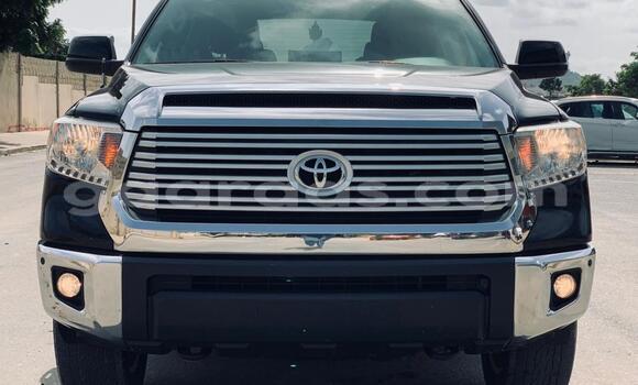 Acheter Import Voiture Toyota Tundra Noir à Dakar, Dakar