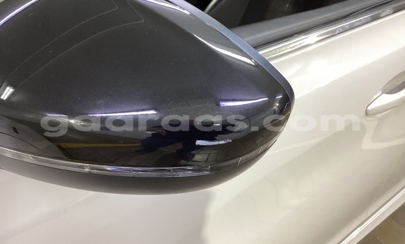 Buy Used Peugeot 308 GTi White Car in Dakar in Dakar Buy Used Peugeot 308 GTi White Car in Dakar in Dakar