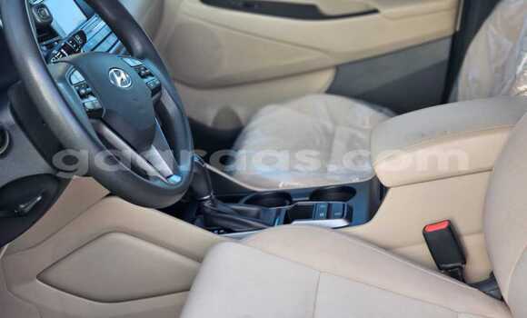 Dieundeu Imported Hyundai Tucson Red Auto in Dakar in Dakar Dieundeu Imported Hyundai Tucson Red Auto in Dakar in Dakar