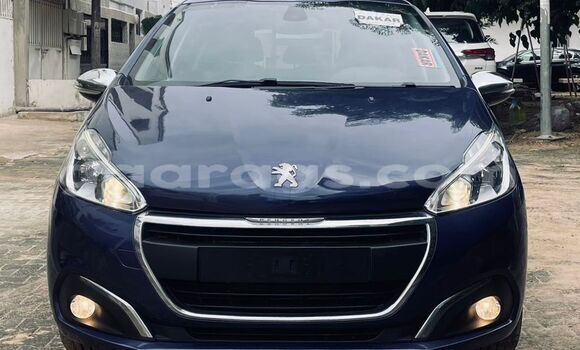 Buy Used Peugeot 208 Blue Car in Dakar in Dakar Buy Used Peugeot 208 Blue Car in Dakar in Dakar