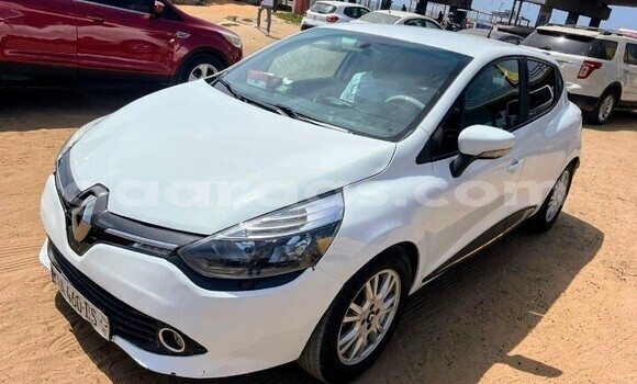 Buy Used Renault Koleos White Car in Dakar in Dakar Buy Used Renault Koleos White Car in Dakar in Dakar