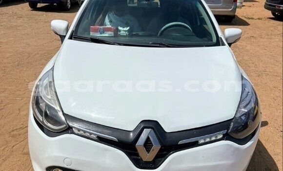 Buy Used Renault Koleos White Car in Dakar in Dakar Buy Used Renault Koleos White Car in Dakar in Dakar