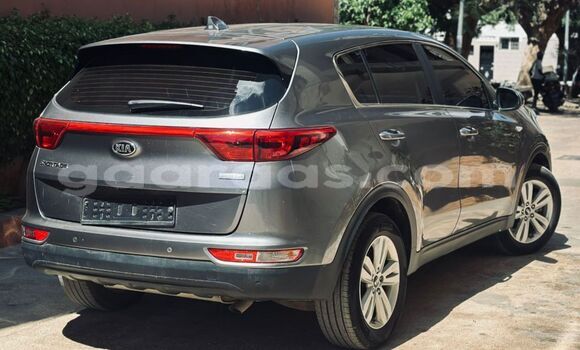 Acheter Import Voiture Kia Sportage Gris à Dakar, Dakar Acheter Import Voiture Kia Sportage Gris à Dakar, Dakar