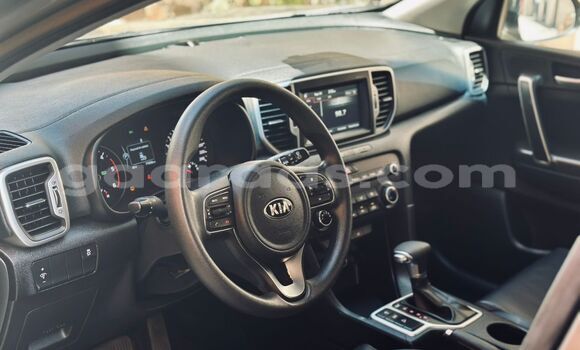 Acheter Import Voiture Kia Sportage Gris à Dakar, Dakar Acheter Import Voiture Kia Sportage Gris à Dakar, Dakar