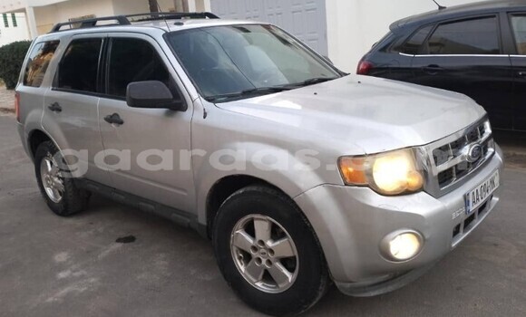 Acheter Occasion Voiture Ford Escape Gris à Dakar, Dakar Acheter Occasion Voiture Ford Escape Gris à Dakar, Dakar