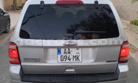 Acheter Occasion Voiture Ford Escape Gris à Dakar, Dakar Acheter Occasion Voiture Ford Escape Gris à Dakar, Dakar