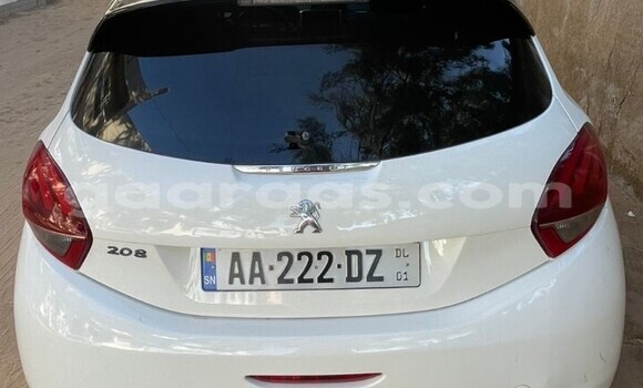 Dieundeu Occasion Peugeot 208 White Auto in Dakar in Dakar Dieundeu Occasion Peugeot 208 White Auto in Dakar in Dakar