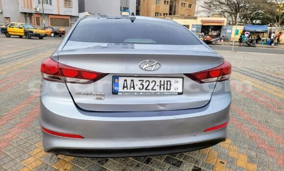 Acheter Occasion Voiture Hyundai Elantra Gris à Dakar, Dakar Acheter Occasion Voiture Hyundai Elantra Gris à Dakar, Dakar