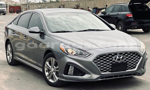 Buy Import Hyundai Sonata Silver Car in Dakar in Dakar Buy Import Hyundai Sonata Silver Car in Dakar in Dakar