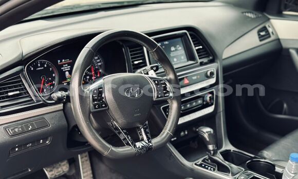 Buy Import Hyundai Sonata Silver Car in Dakar in Dakar Buy Import Hyundai Sonata Silver Car in Dakar in Dakar