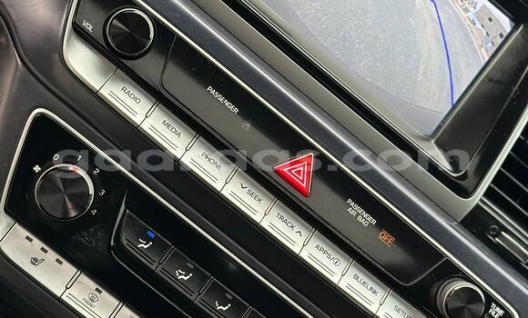 Buy Import Hyundai Sonata Silver Car in Dakar in Dakar Buy Import Hyundai Sonata Silver Car in Dakar in Dakar