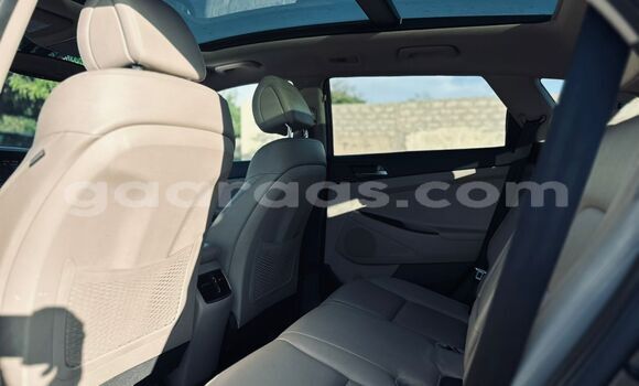 Buy Import Hyundai Tucson Black Car in Dakar in Dakar Buy Import Hyundai Tucson Black Car in Dakar in Dakar