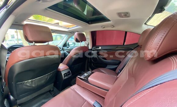 Dieundeu Occasion Kia K7 Black Auto in Dakar in Dakar Dieundeu Occasion Kia K7 Black Auto in Dakar in Dakar