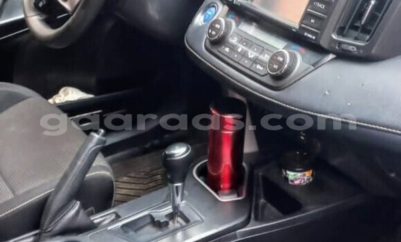 Acheter Occasion Voiture Toyota RAV4 Autre à Dakar, Dakar Acheter Occasion Voiture Toyota RAV4 Autre à Dakar, Dakar