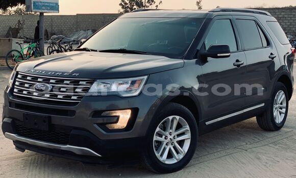 Dieundeu Imported Ford Explorer Silver Auto in Dakar in Dakar Dieundeu Imported Ford Explorer Silver Auto in Dakar in Dakar