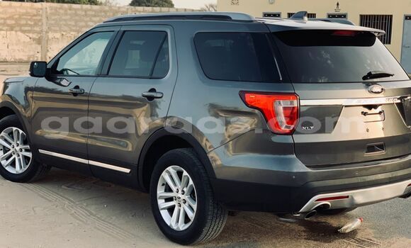 Dieundeu Imported Ford Explorer Silver Auto in Dakar in Dakar Dieundeu Imported Ford Explorer Silver Auto in Dakar in Dakar