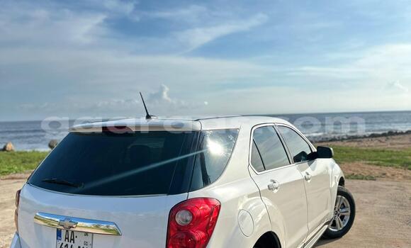 Dieundeu Occasion Chevrolet Equinox White Auto in Dakar in Dakar Dieundeu Occasion Chevrolet Equinox White Auto in Dakar in Dakar