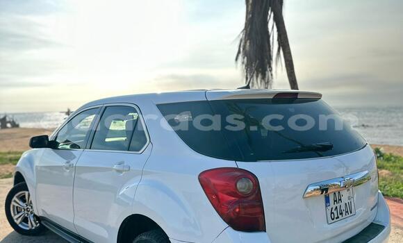 Dieundeu Occasion Chevrolet Equinox White Auto in Dakar in Dakar Dieundeu Occasion Chevrolet Equinox White Auto in Dakar in Dakar