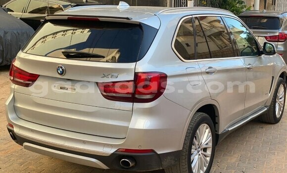 Dieundeu Occasion BMW X5 Silver Auto in Dakar in Dakar Dieundeu Occasion BMW X5 Silver Auto in Dakar in Dakar