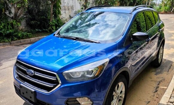 Buy Used Ford Escape Blue Car in Dakar in Dakar Buy Used Ford Escape Blue Car in Dakar in Dakar