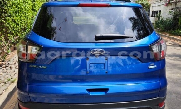 Buy Used Ford Escape Blue Car in Dakar in Dakar Buy Used Ford Escape Blue Car in Dakar in Dakar