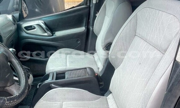 Buy Used Peugeot Partner Other Car in Dakar in Dakar Buy Used Peugeot Partner Other Car in Dakar in Dakar