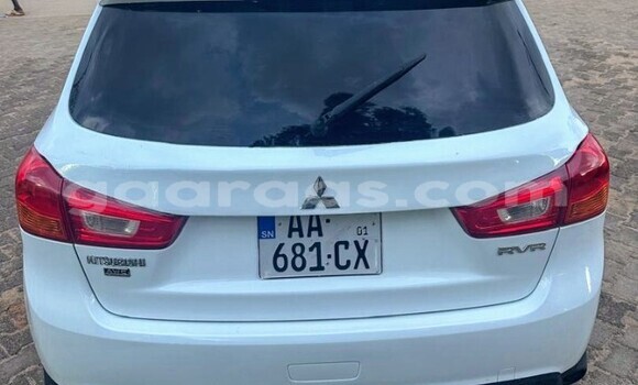 Acheter Occasion Voiture Mitsubishi RVR Blanc à Dakar, Dakar Acheter Occasion Voiture Mitsubishi RVR Blanc à Dakar, Dakar