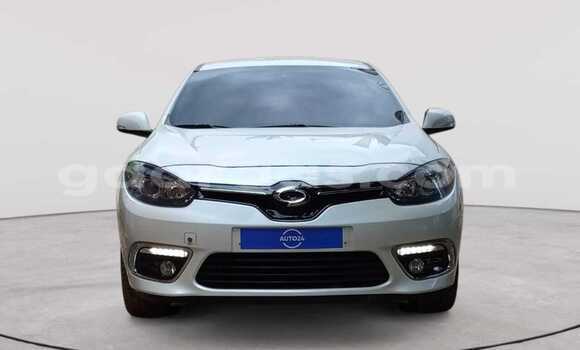 Buy Used Renault Samsung SM3 White Car in Dakar in Dakar