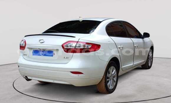 Acheter Occasion Voiture Renault Samsung SM3 Blanc à Dakar, Dakar Acheter Occasion Voiture Renault Samsung SM3 Blanc à Dakar, Dakar