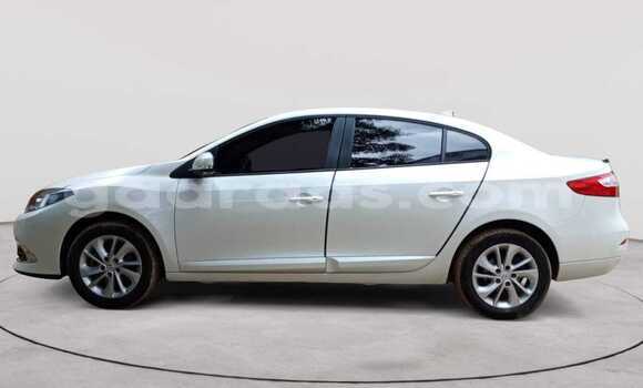 Acheter Occasion Voiture Renault Samsung SM3 Blanc à Dakar, Dakar Acheter Occasion Voiture Renault Samsung SM3 Blanc à Dakar, Dakar