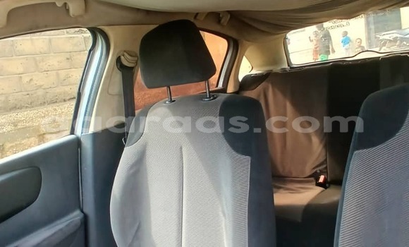 Acheter Occasion Voiture Citroen C4 Cactus Gris à Rufisque, Dakar Acheter Occasion Voiture Citroen C4 Cactus Gris à Rufisque, Dakar