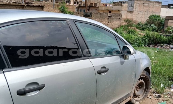 Acheter Occasion Voiture Citroen C4 Cactus Gris à Rufisque, Dakar Acheter Occasion Voiture Citroen C4 Cactus Gris à Rufisque, Dakar